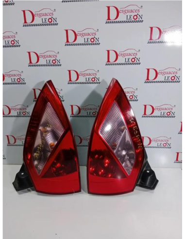 Pilotos traseros renault megane II [2003]